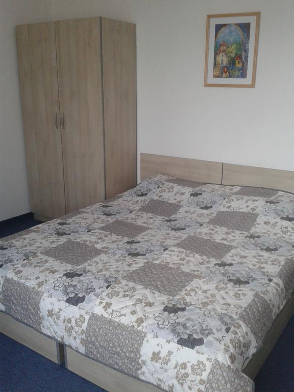 בלצ'יק Guest Rooms Radost מראה חיצוני תמונה
